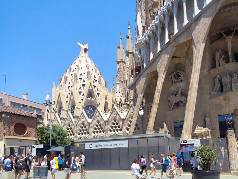 An der Sagrada Familia in Barcelona - ©Eberhardt TRAVEL - Barbara Mihut