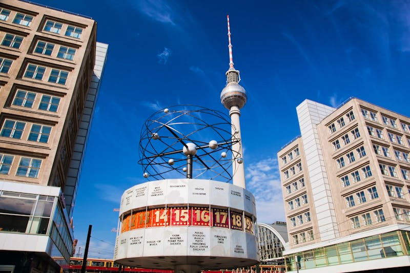 Berlin - Alexanderplatz mit Weltzeituhr und Fernsehturm - ©Photocreo Bednarek - stock.adobe.com