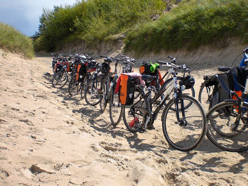 Fahrräder am Ostsee-Strand - ©Marcus Richter - Eberhardt TRAVEL