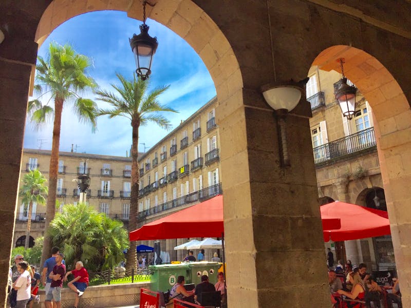 Plaza Nueva in Bilbao  - ©Eberhardt TRAVEL - Birgit Kirchner