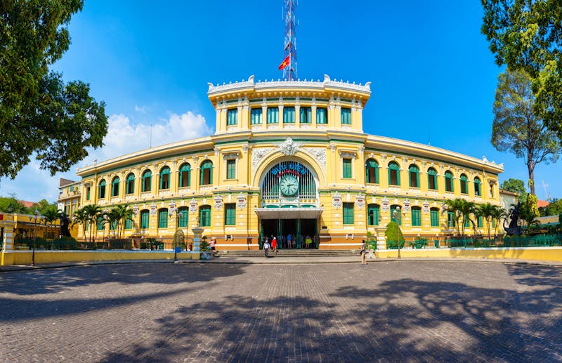 Hauptpostamt in Saigon  - ©©saiko3p - stock.adobe.com