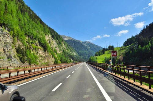 Busfahrt über die Brenner-Autobahn &ndash; &copy; Eberhardt TRAVEL