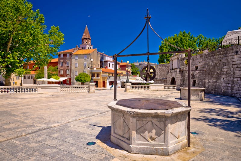Zadar - Platz der fünf Brunnen - ©xbrchx - stock.adobe.com