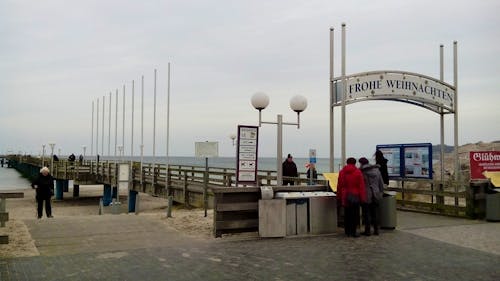 Binz Strandpromenade und Seebrücke &ndash; &copy; Eberhardt TRAVEL