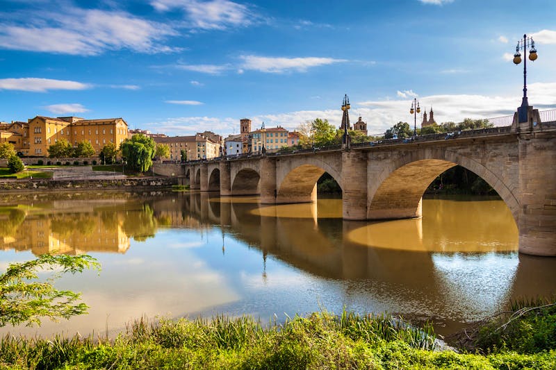 Puente de Piedra in Logrono - ©©Matyas Rehak - stock.adobe.com