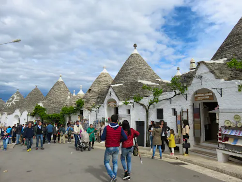 Stadt der Trullis – Alberobello &ndash; &copy; Marion Kottlos