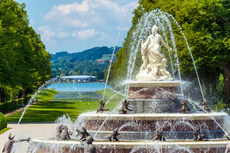 Fontänte im Schlosspark in Herrenchiemsee - ©©Mohammed - stock.adobe.com