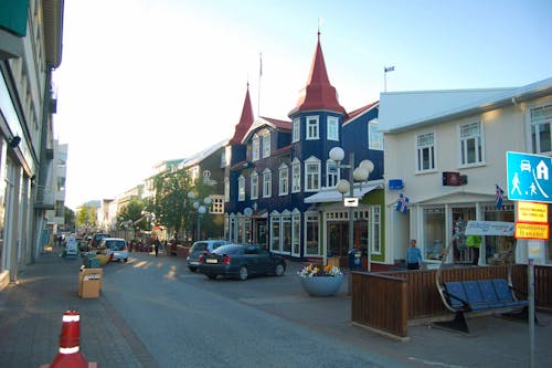Akureyri - Hauptstraße &ndash; &copy; Gunter Looß für Eberhardt TRAVEL