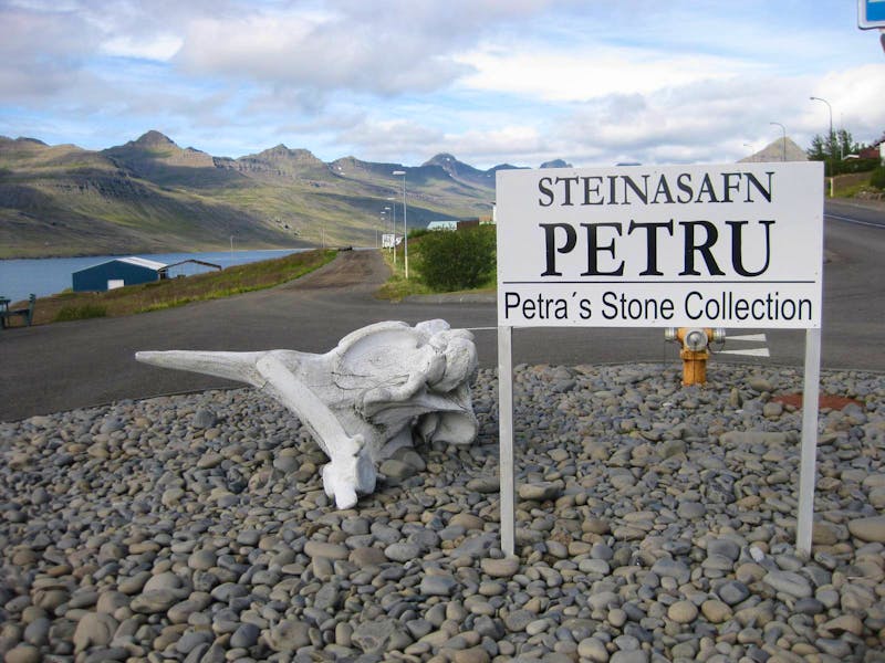 Petras Stein- und Mineraliensammlung in Stödvarfjördur - 