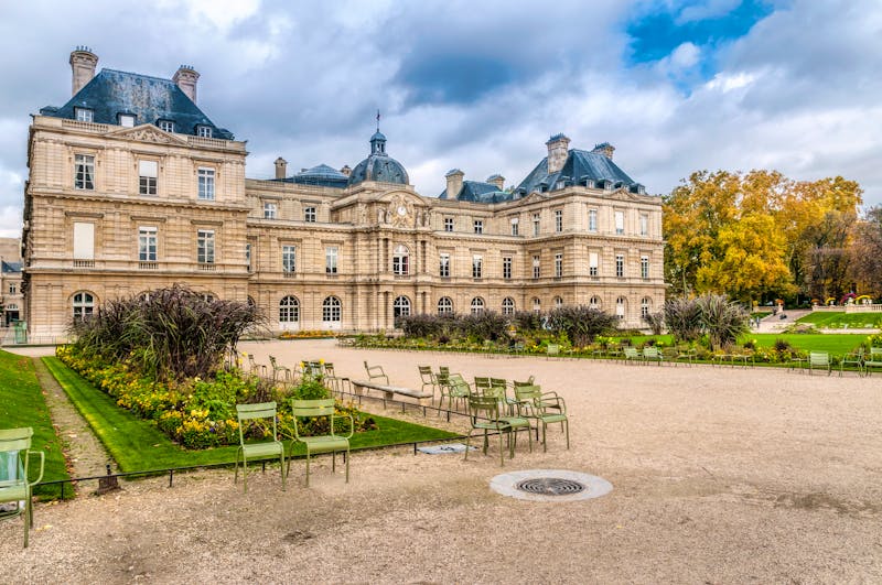 Paris - Palais du Luxembourg - ©©Maxal Tamor - stock.adobe.com