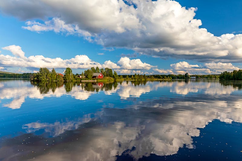 Flusslandschaft bei Rovaniemi in Finnisch-Lappland - ©©korkeakoski - stock.adobe.com