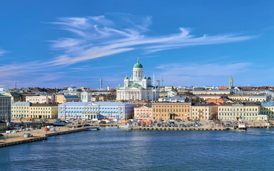 Helsinki – Stadtzentrum Panorama – © Mikhail Markovskiy - Adobe Stock