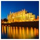 Palma de Mallorca – beleuchtete Kathedrale in Abendstimmung – © Noradoa - stock.adobe.com