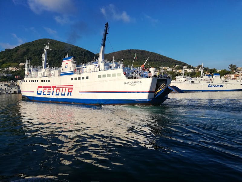 Fähre nach Capri - ©Eberhardt TRAVEL - Gisela Gerlach