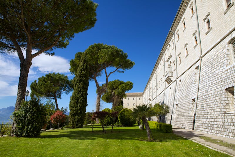 Abtei Montecassino - Garten - ©kenzo - stock.adobe.com