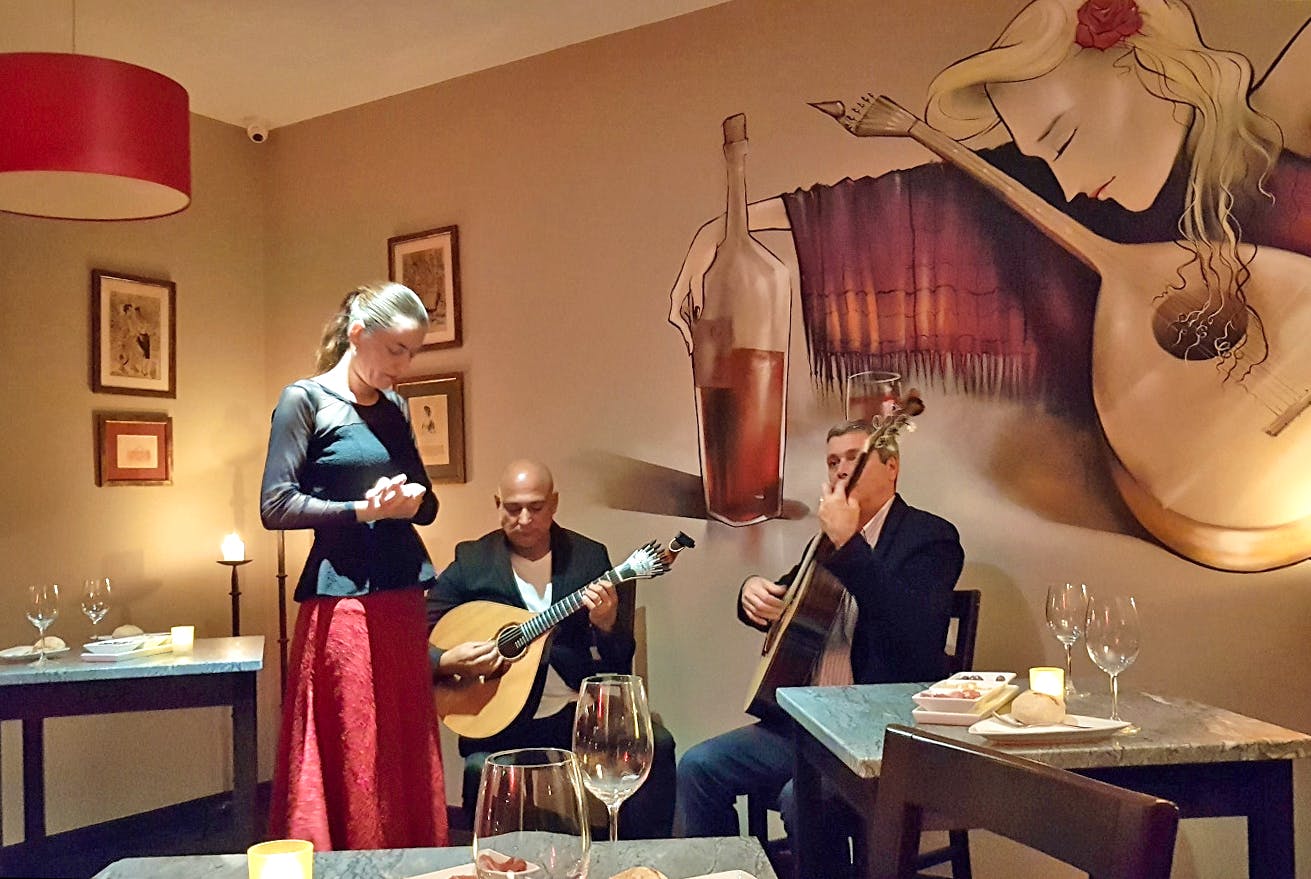 Fado-Abend in Lissabon&nbsp;&ndash;&nbsp;&copy;&nbsp;Eberhardt TRAVEL - Marlies Thrum