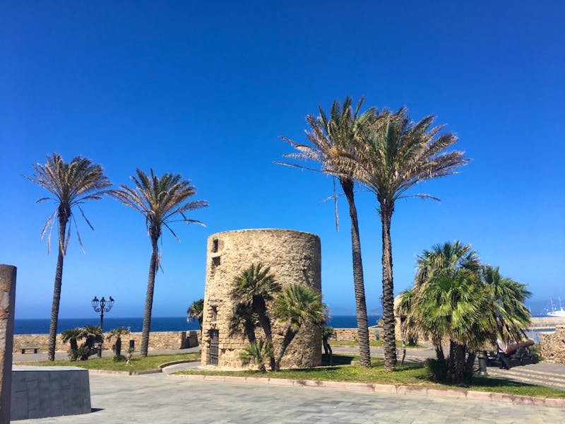 Turm der Stadtmauer von Alghero - ©Hanna Sehm
