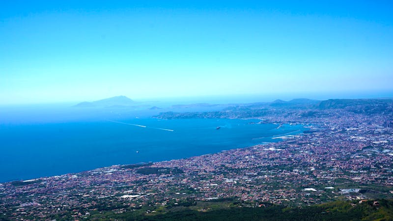 Vesuv - Blick auf Neapel vom Karterrand - ©Fizzl - stock.adobe.com
