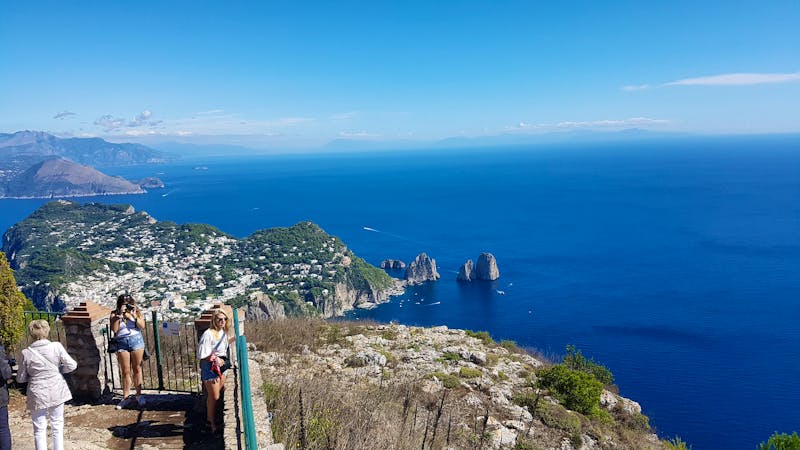 Insel Capri - Blick vom Mt. Solaro auf Capri - &copy;Ria Heilmann
