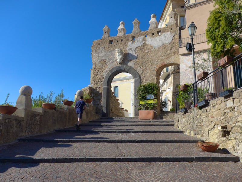 Agropoli - altes Stadttor - ©Ria Heilmann
