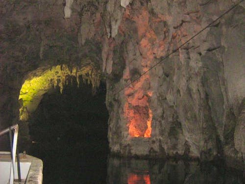 Grotte von Pertosa &ndash; &copy; Lokomotivow Wikimedia