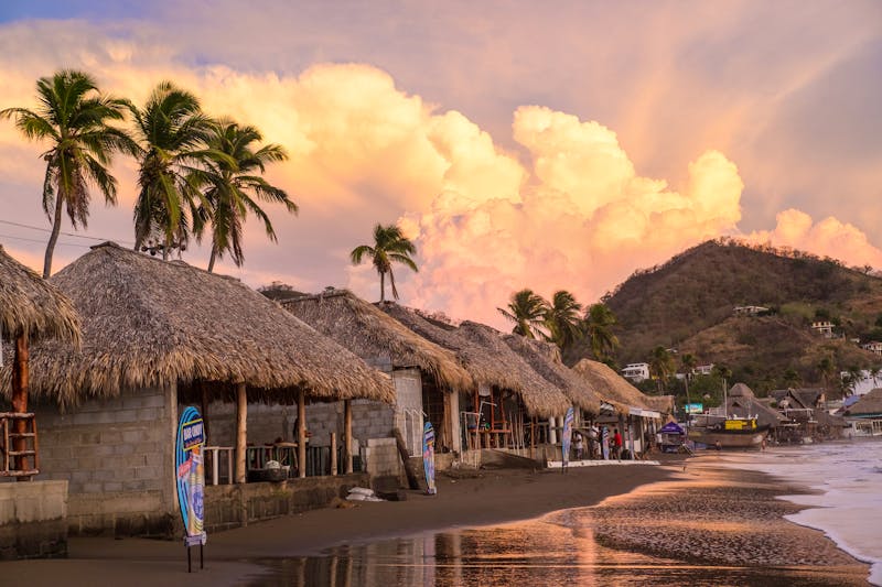 San Juan del Sur - Surferstrand - ©©Inga Pracute  - stock.adobe.com