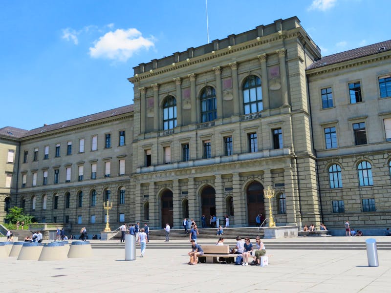 Zürich - Universitätsgebäude von Gottfried Semper - ©Annette Weise