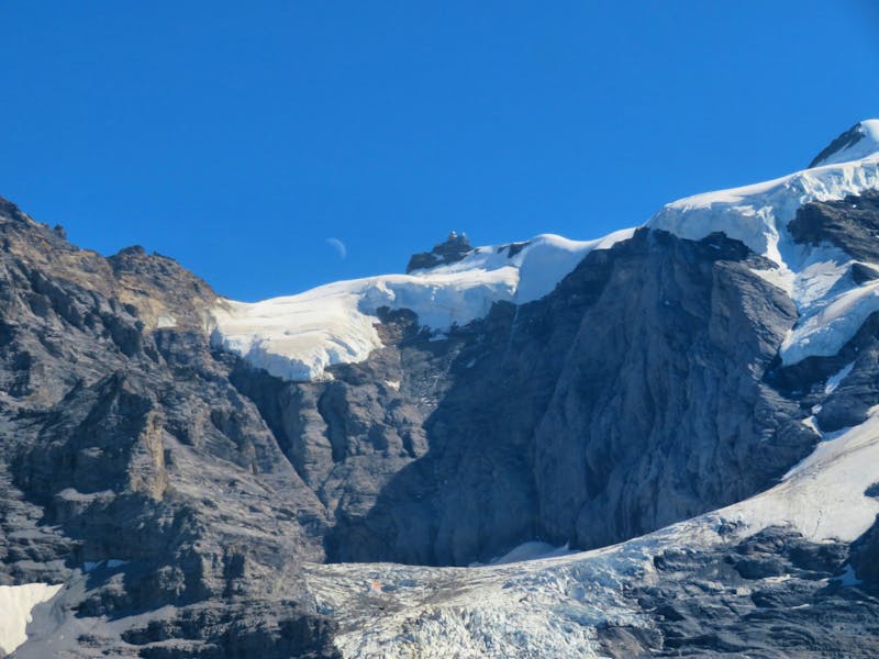 Ausfug zum Jungfraujoch - Blick zum Jungfraujoch  - ©Annette Weise