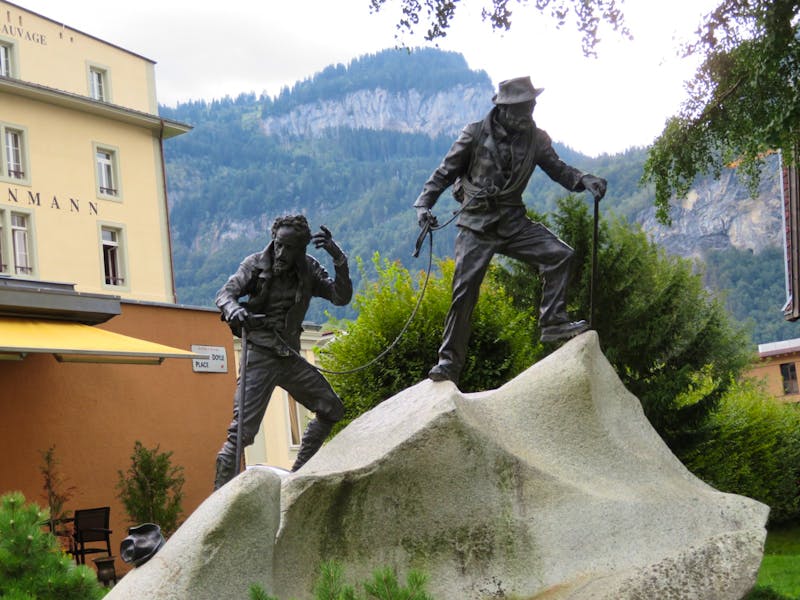 Meiringen - Bergführer-Denkmal - ©Annette Weise