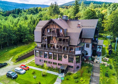 Außenansicht Hotel Sudetia &ndash; &copy; Hotel Sudetia