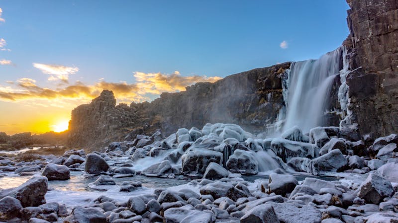 Thingvellir-Wasserfall - ©Ina - stock.adobe.com