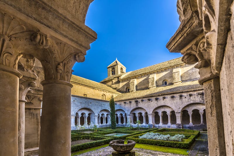 Kloster von Senanque in der Provence - ©©travelview - stock.adobe.com