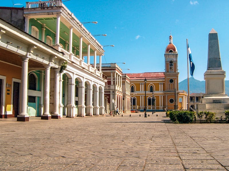 Granada Nicaragua Zentralplatz - ©SAMSUNG TECHWIN