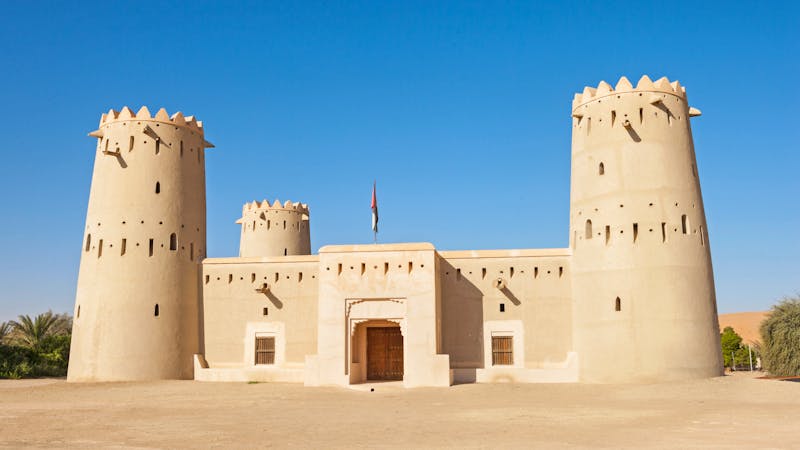 Wüsten-Festung in der Liwa-Oase in Abu Dhabi - ©©David_Steele - stock.adobe.com