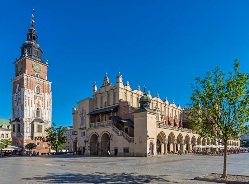Krakau – Rathausturm und Tuchhallen - ©©majonit - stock.adobe.com