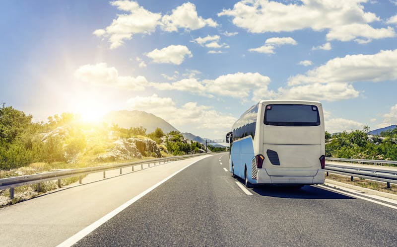Reisebus - ©©Denis Rozhnovsky - stock.adobe.com