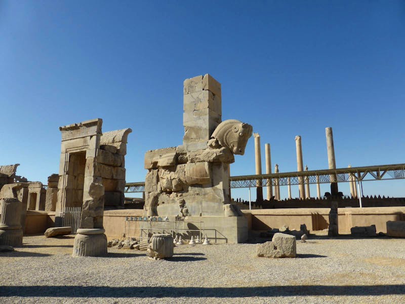 Persepolis - vor dem 100 Säulen- Saal - ©Dirk Schlosser