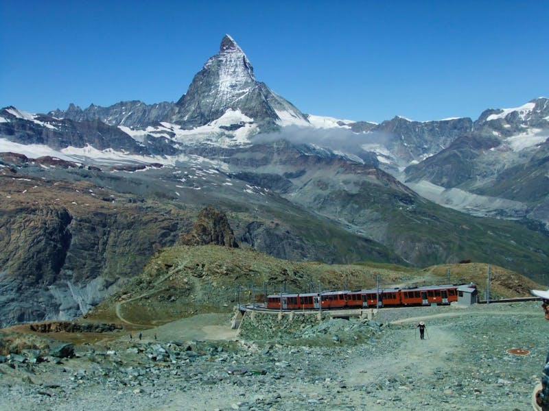 Matterhorn mit Gornergrat-Bahn  - ©Martina Pötschke