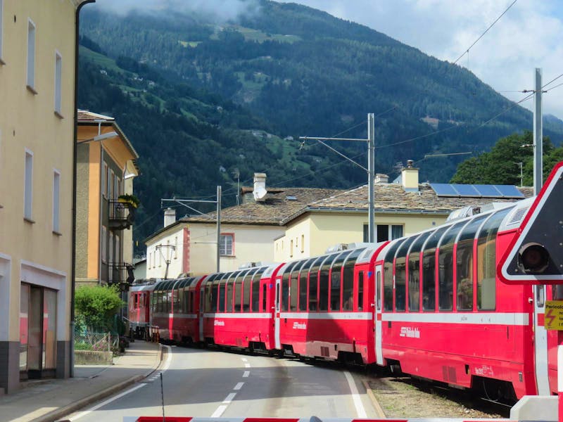 Bernina-Express in Le Prese - ©Annette Weise
