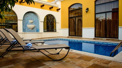 Hotel Plaza Campeche_Pool – © Luis Arturo Chacon Gonzalez