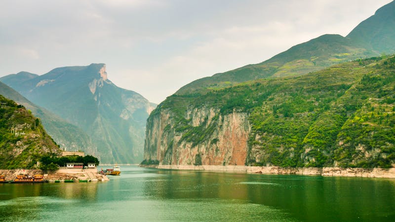  Yangtze - Qutang-Schlucht des Drei-Schluchten-Stausees - ©©jerdad - stock.adobe.com