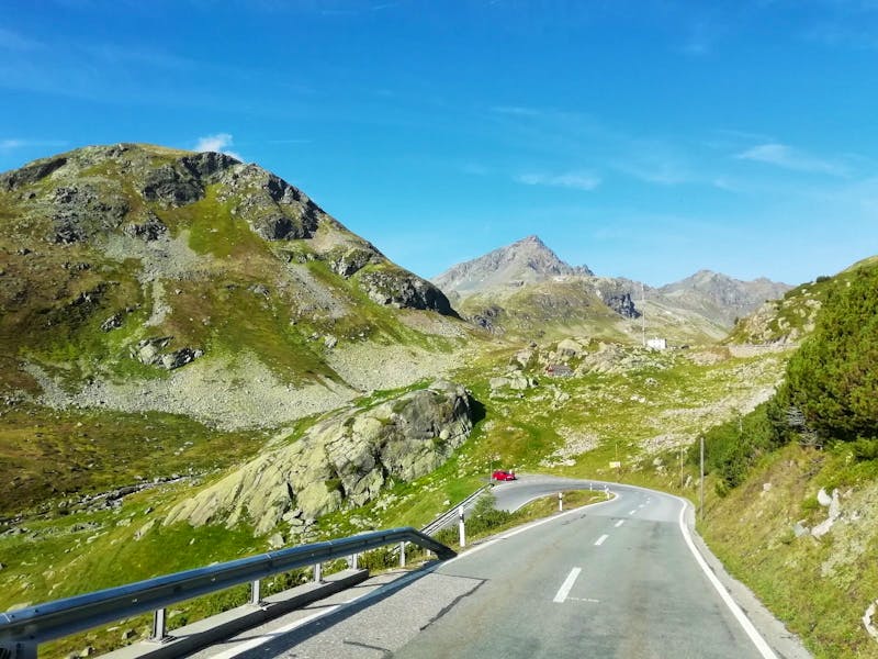 Fahrt vom Flüelapass - ©Martina Pötschke - Eberhardt TRAVEL