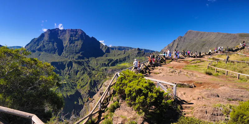 Piton Maido - &copy;Prod. Numérik – Adobe Stock
