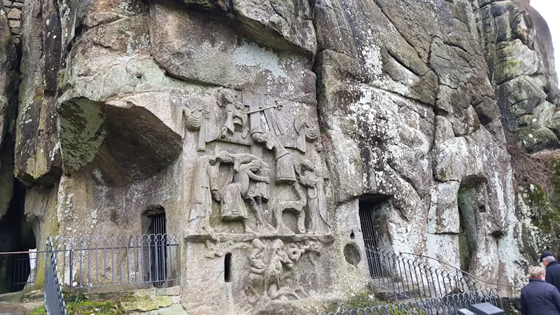Externsteine - Felsrelief - &copy;Marlies Thrum