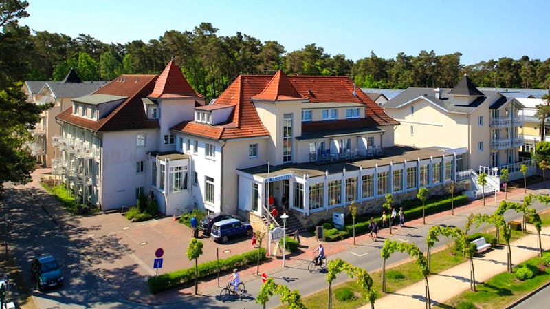 Außenansicht – ©Strandhotel Baabe