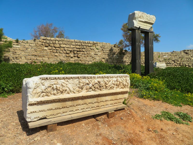 Caesarea - Ausgrabungen - ©Thomas Mühlbauer