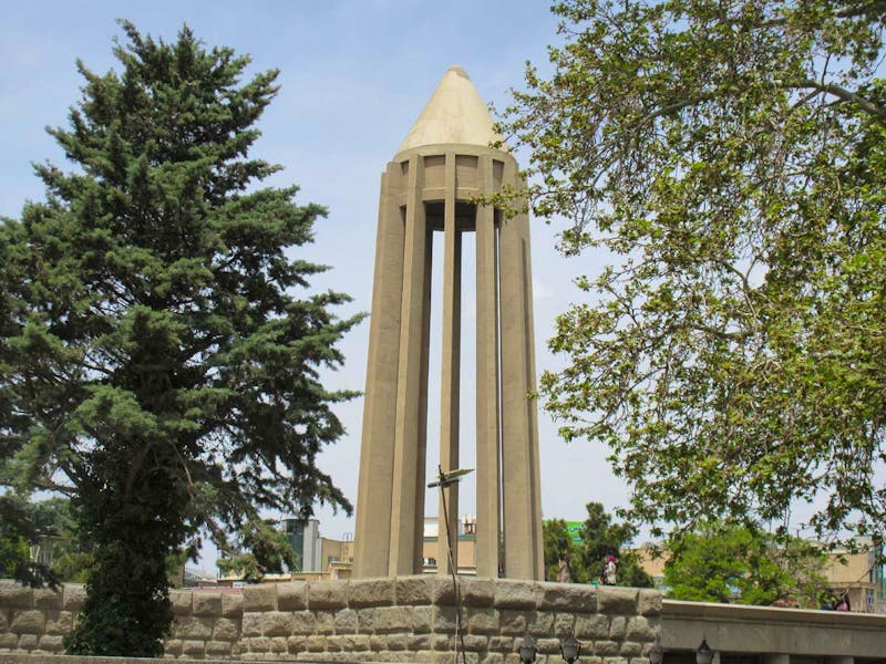 Hamadan - Grabmal von Avicinna - ©Peter Rudolph