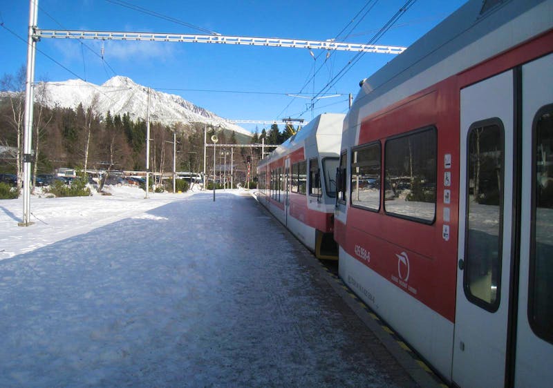 Tatrabahn in Strbske Pleso - ©Dr. Jürgen Schmeißer