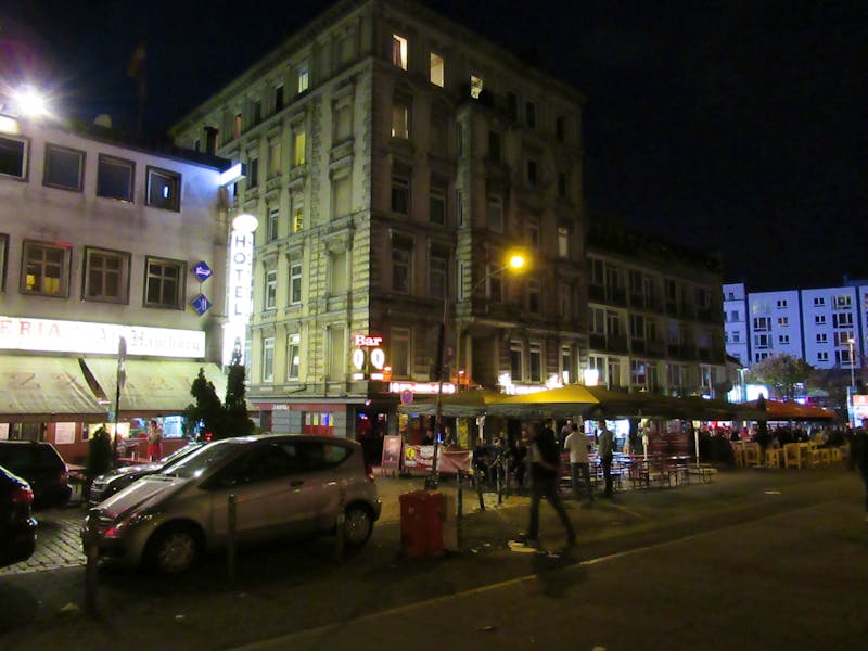Hamburg - Kiez-Tour - Hans-Albers-Platz - ©Marion Kottlos