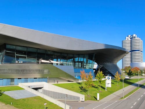 München - BMW Welt &ndash; &copy; Bbb - Wikimedia